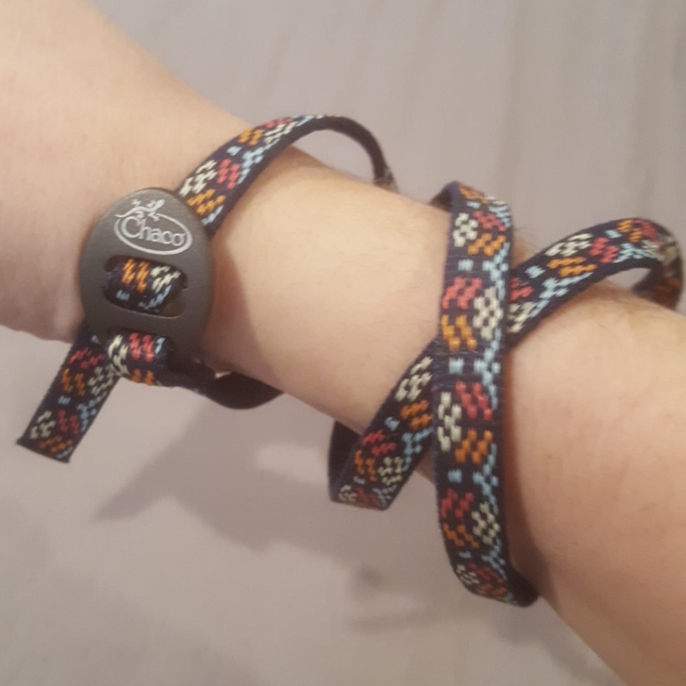 Chaco print wrap bracelet